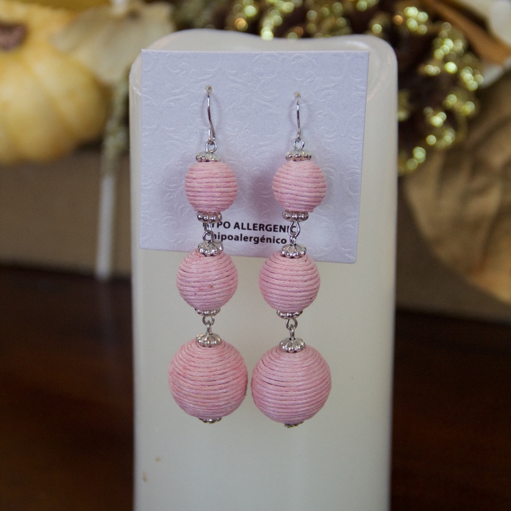 Light Pink Linear Earring